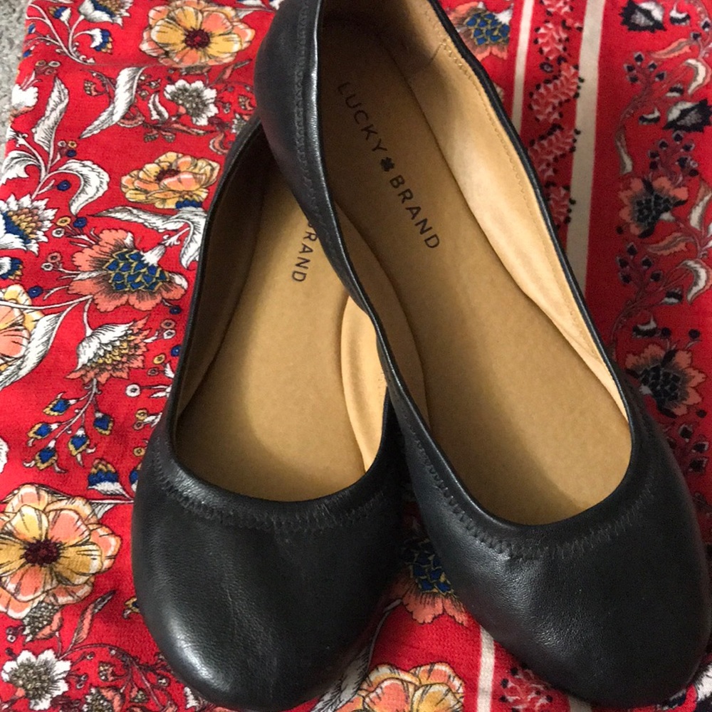 Lucky Brand Emmie black flats